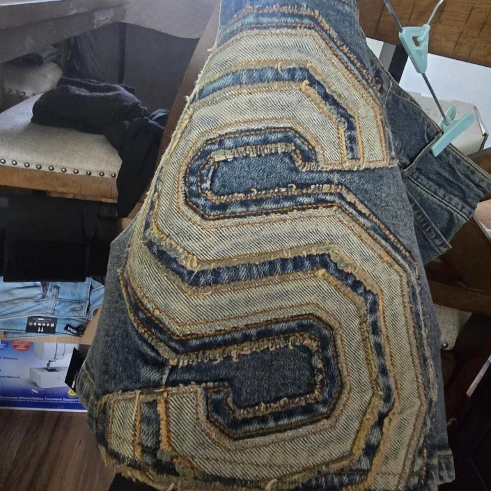 JLo by Jennifer Lopez Mini Skirt Sz 11 EUC - Picture 2 of 5